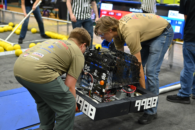 Desert Storm 10988 at competition