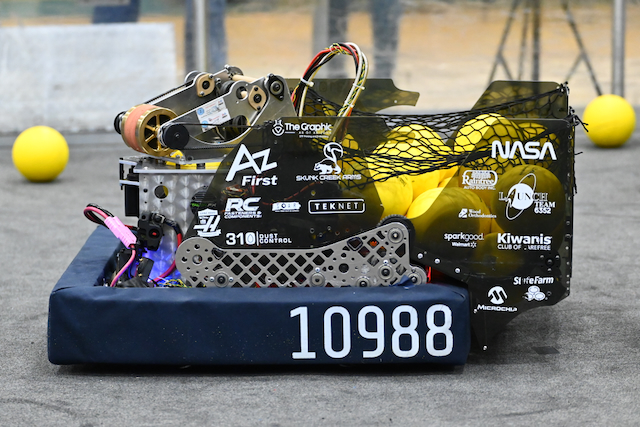 Desert Storm 10988 robot Melon