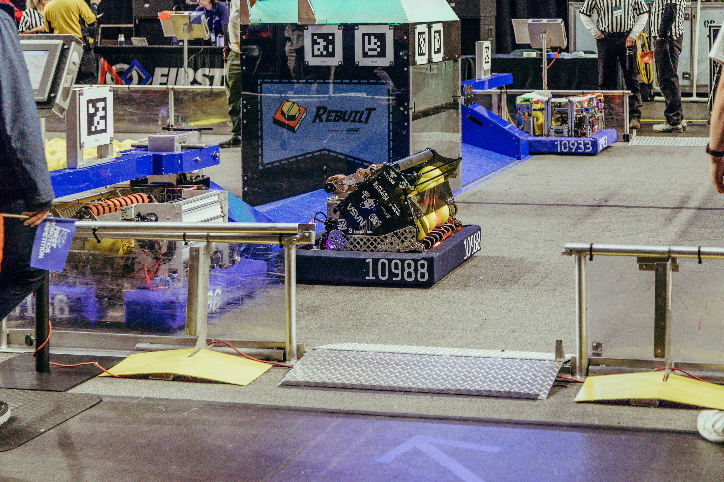 Desert Storm 10988 robot Melon